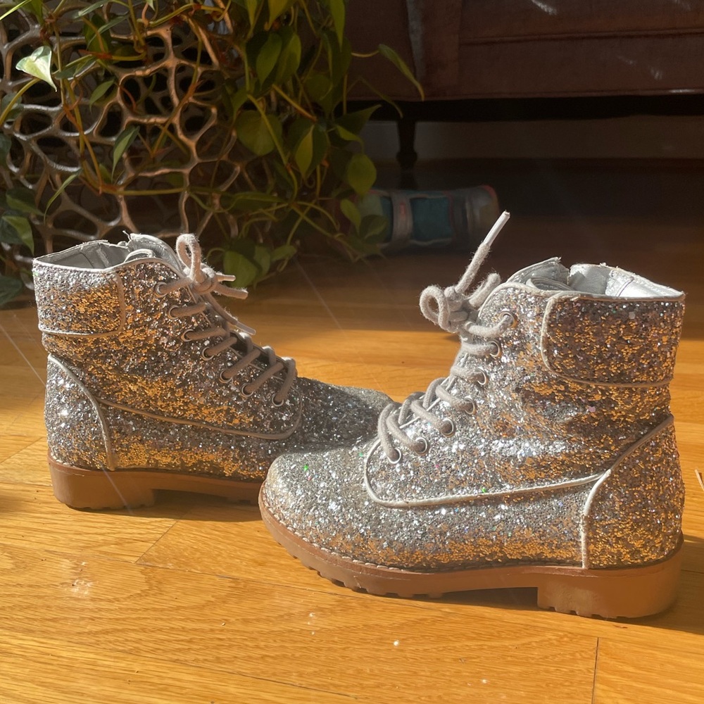 GB girls size 11 silver sparkle boots